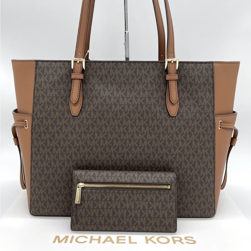 Michael Kors Large Gilly Brown Tote Shoulder Bag and Wallet Set - Picture 3 of 15